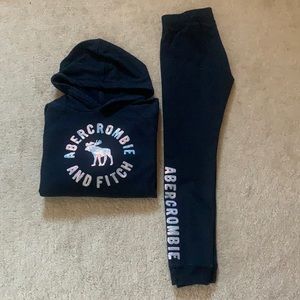 Abercrombie Kids Sweatshirt and pants